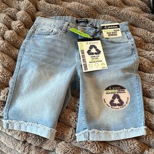 d. jeans Light Wash Denim Bermuda Shorts